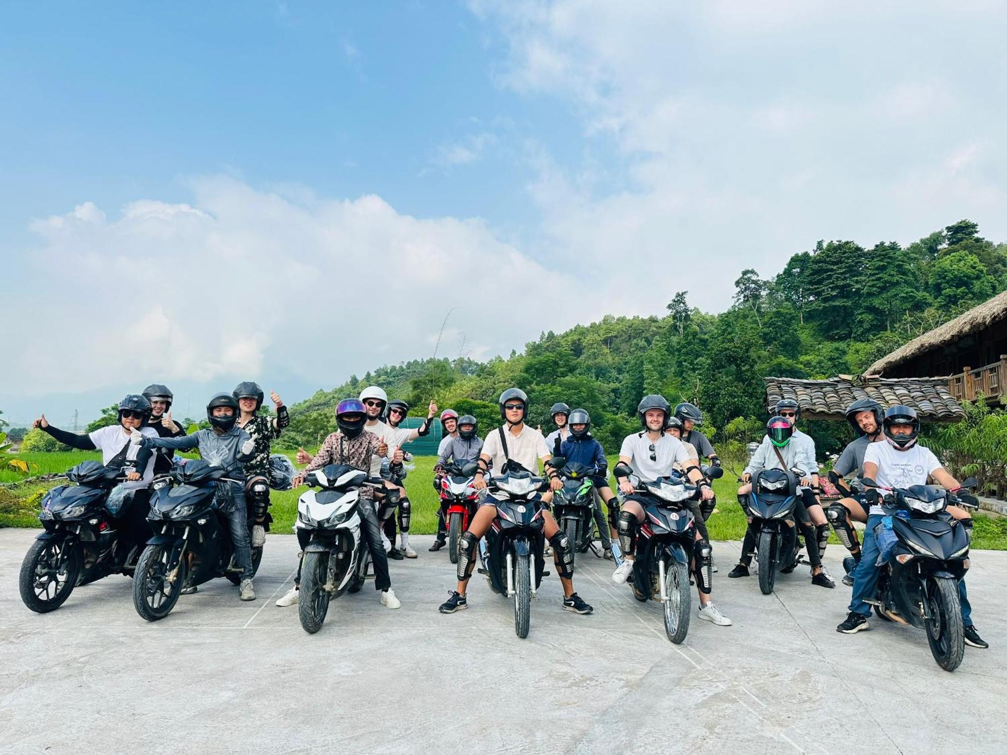 Ban Bang Ecolodge Tours & Motorbike Rental Ha Giang Extérieur photo